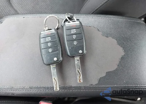 2016 Kia Optima Lx from USA, damaged, VIN 5XXGT4L36GG106092